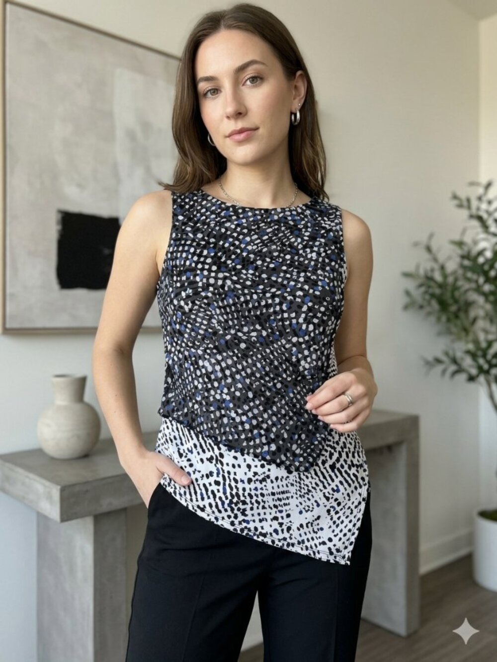 White‎ House Black Market Abstract Dot Print Sleeveless Layered Top EUC
